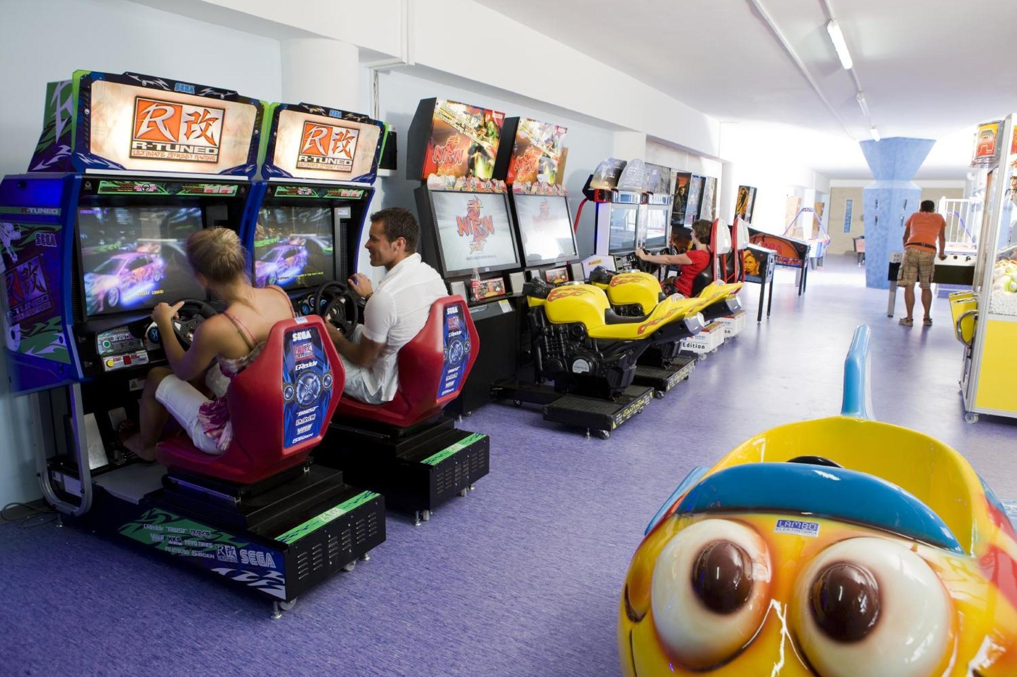 Hotel Aquapark Žusterna Koper Bagian luar foto